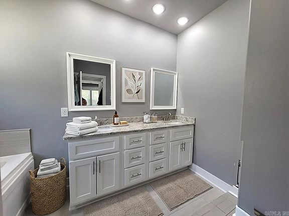 5th image of 4144 Lynx Ln