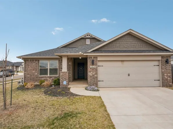 12637 NW 3rd St, Yukon, OK 73099