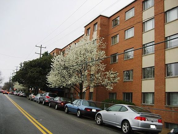 available convenient street parking