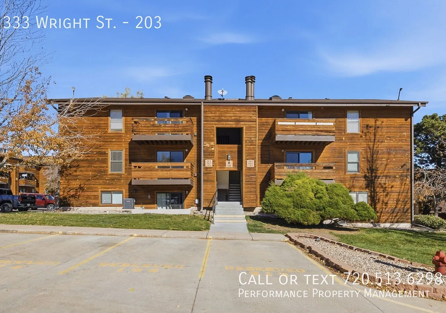 Charming Lakewood Condo with Fireplace & Garage — Photo 1
