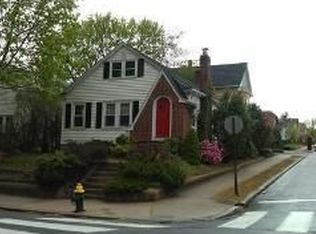 425 Eaton St, Providence, RI 02908