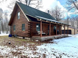 W8131 Wildlife Ln, Crivitz, WI 54114