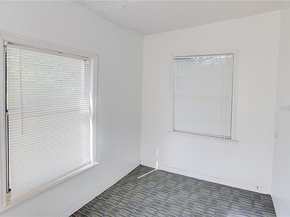 3rd image of 145 Avenue F SW