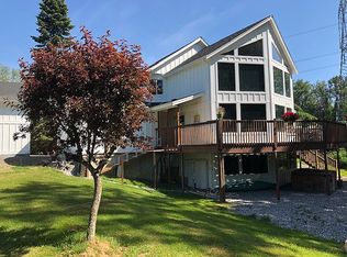 8894 Giles Rd, Blaine, WA 98230