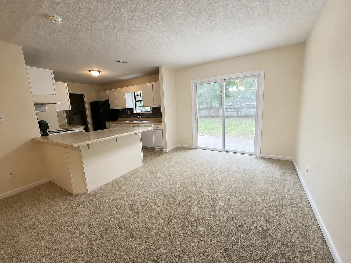 Springwood Circle 303 - 288 — Photo 4