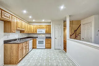 445 Northstar Dr — Photo 4