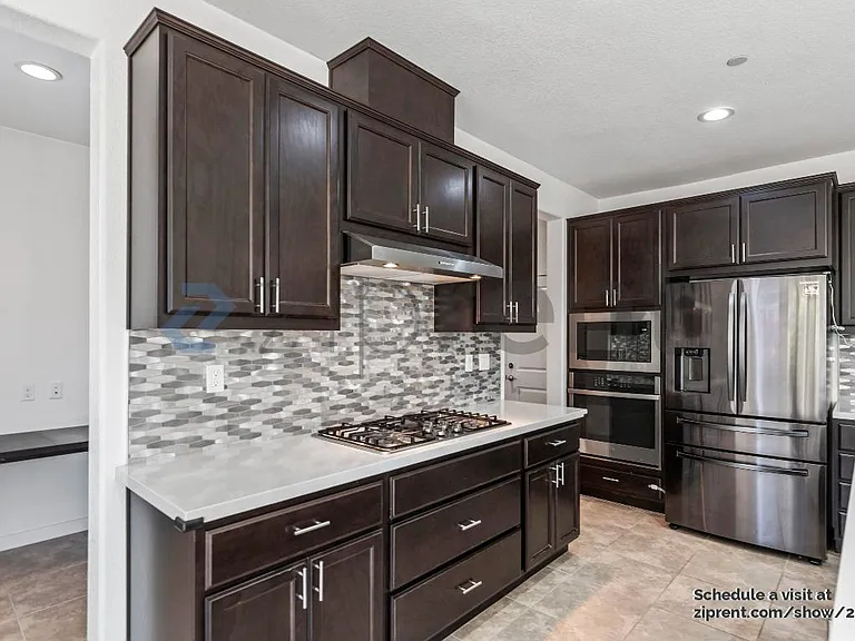 350 E Huntley Ave — Photo 14