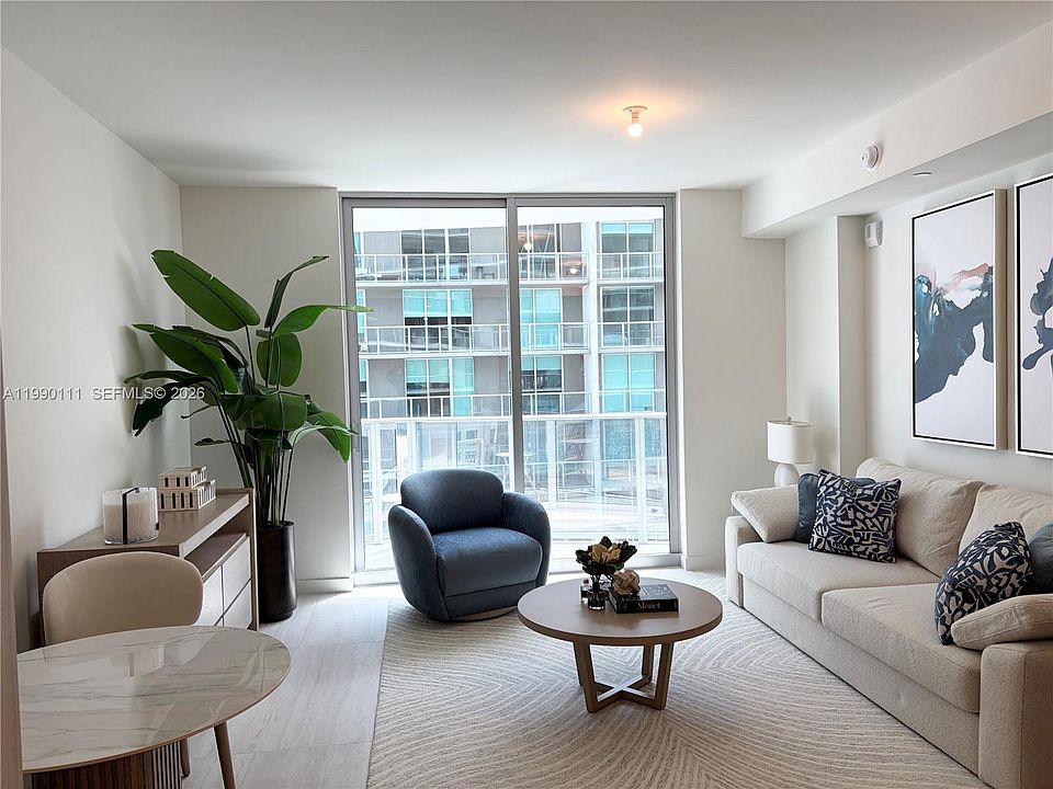 2nd image of 77 SE 5th St #2709