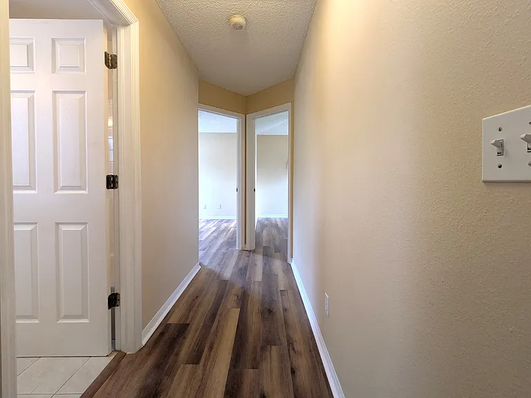4029 Quail Briar Dr — Photo 17
