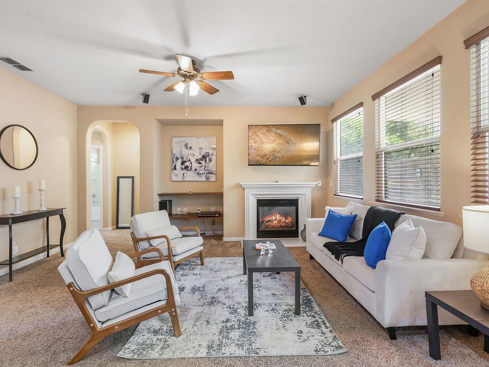 1st image of 3662 W River Dr