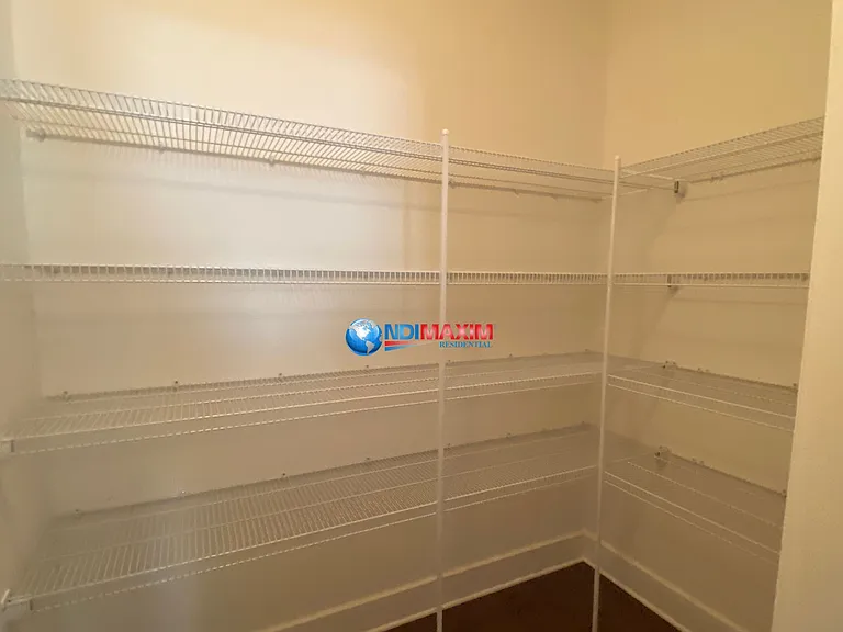 1306 Halletts Peak Pl — Photo 13