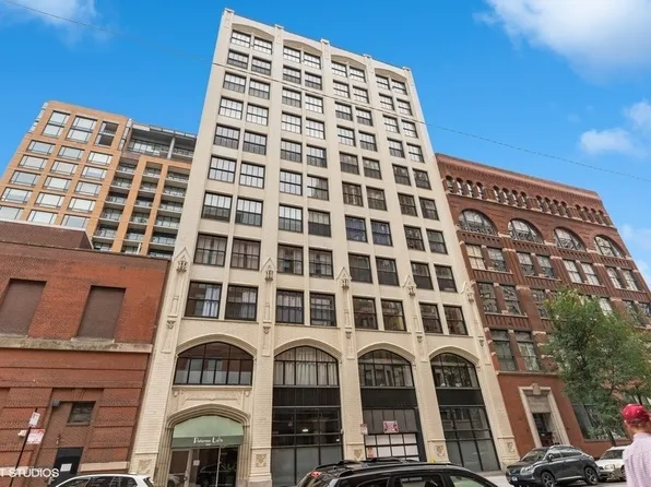 523 S Plymouth Ct APT 705, Chicago, IL 60605