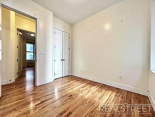 4th image of 85 Eastern Pkwy #D2