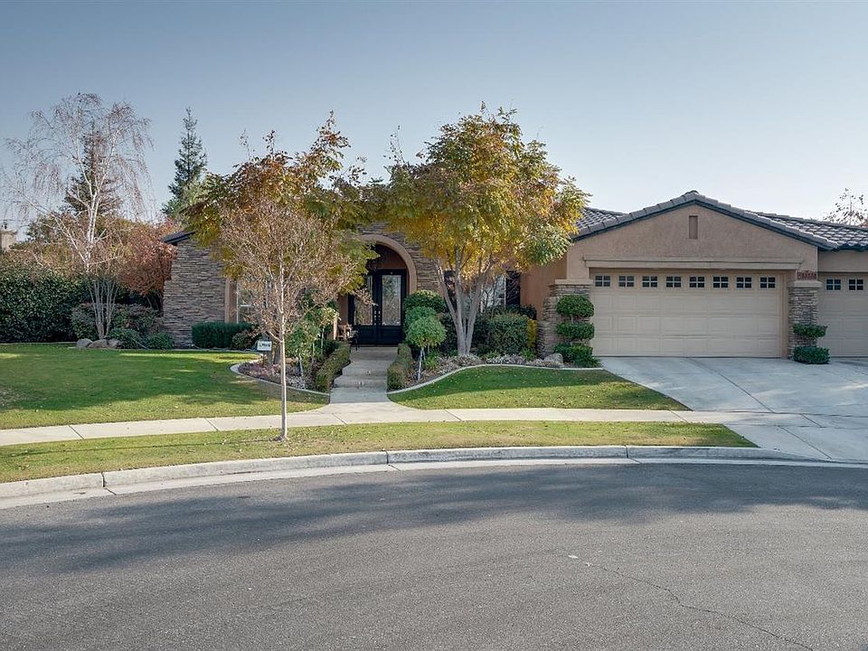 1st image of 10300 Gainsborough Ct