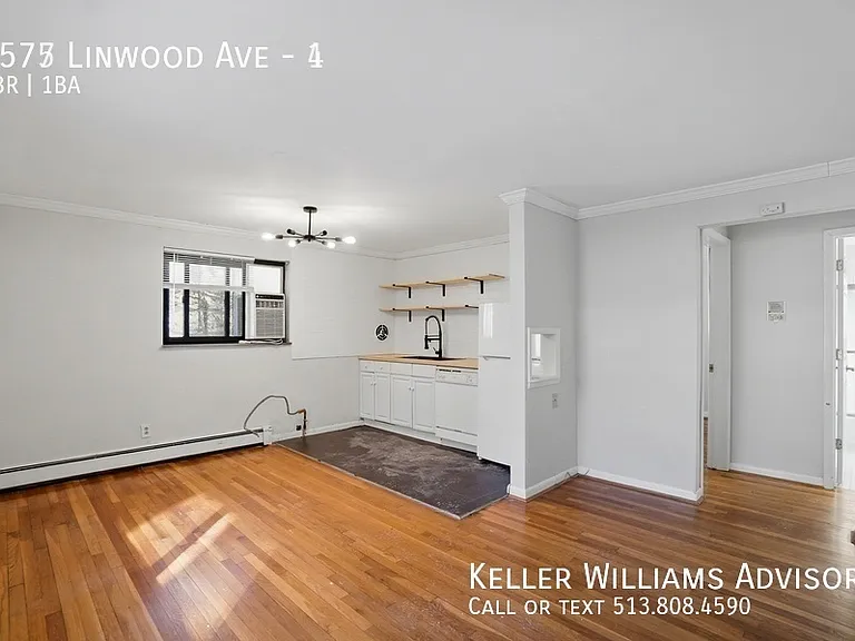 3575 Linwood Ave #4 — Photo 12