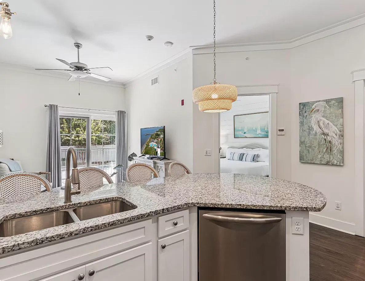 1 bed, 625 sqft, $2,700 — Photo 2