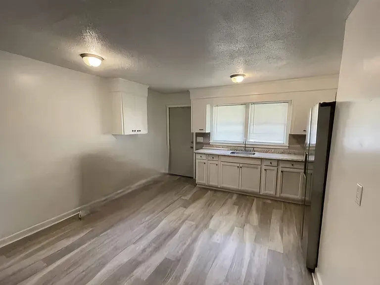 708 Cashua St #2 — Photo 7