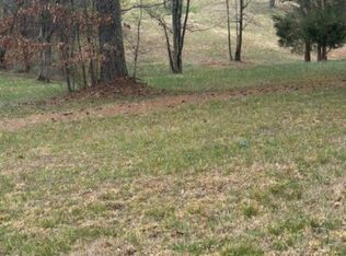 318 Cox Rd, Killen, AL 35645