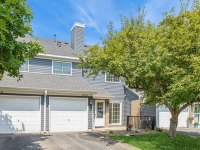 1825 Donegal Dr APT 11, Woodbury, MN, 55125