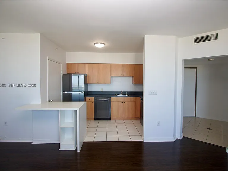 1330 West Ave #3305 — Photo 4