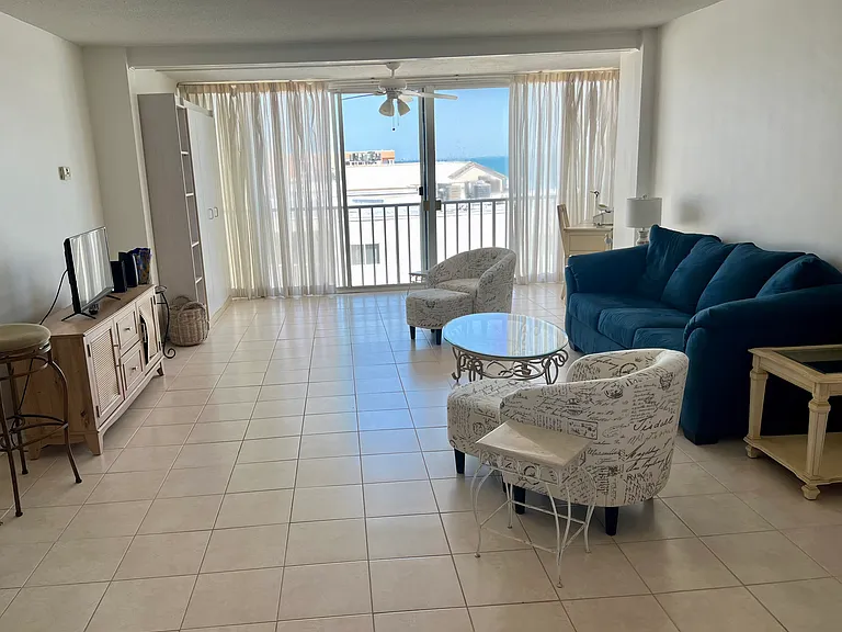 16400 Gulf Blvd #605 — Photo 13