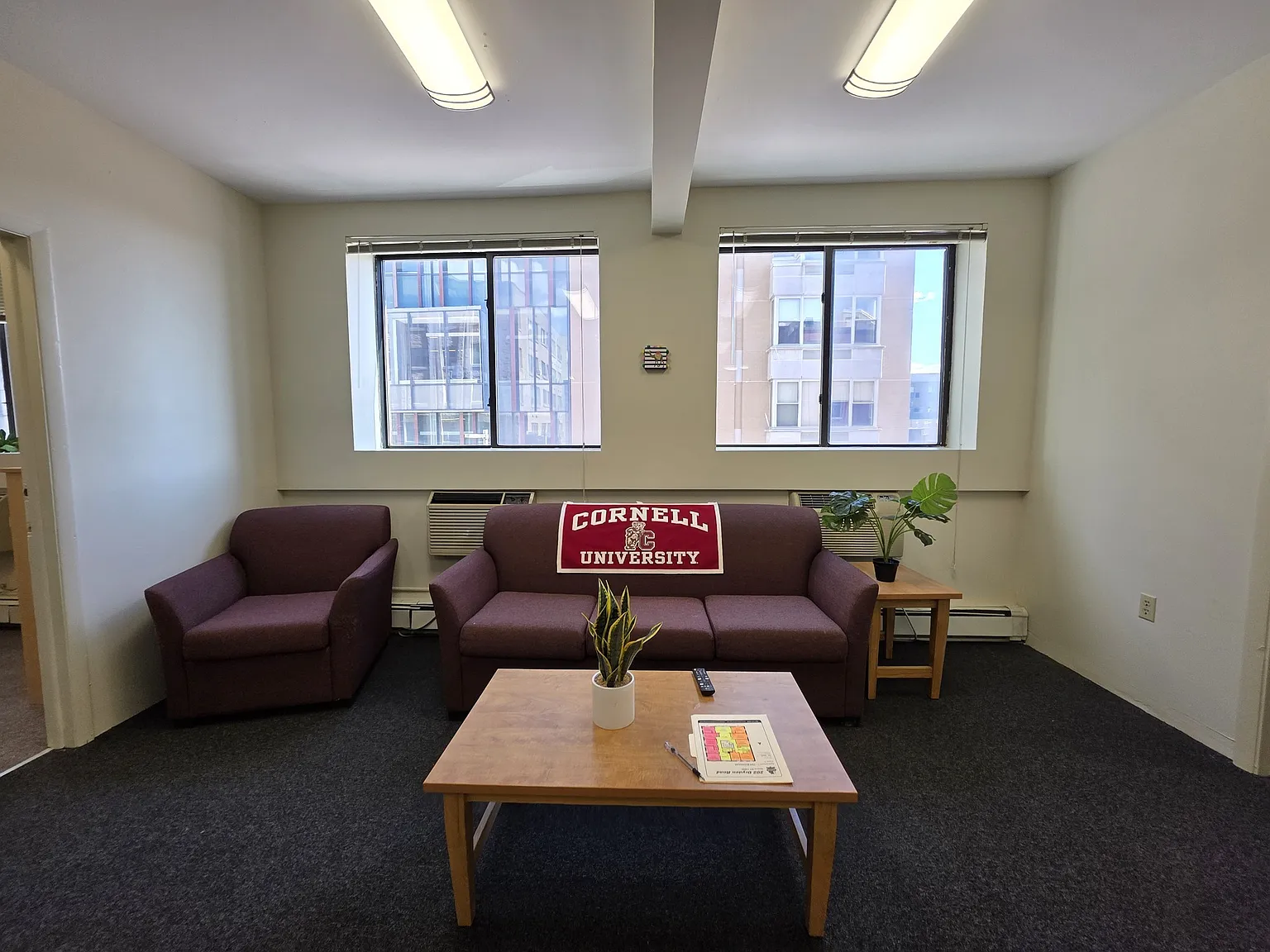 10-Bedroom Apartment in Central Collegetown — Photo 3