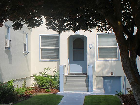 2nd image of 710 Monroe St APT B