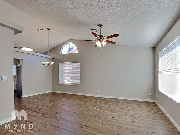 5th image of 3432 E Tonto Ln