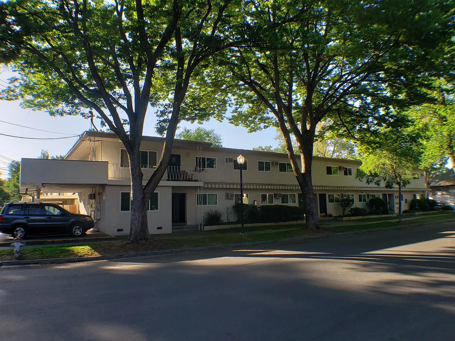 2301 I St — Photo 3