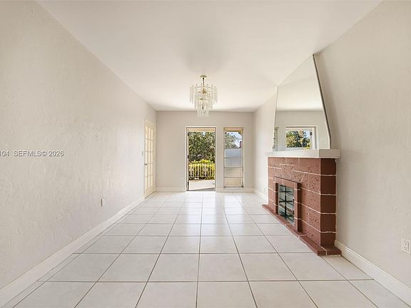 5th image of 2367 SW 23rd Ter