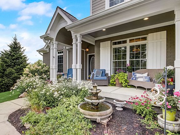 3rd image of 17004 Whitebark Ct