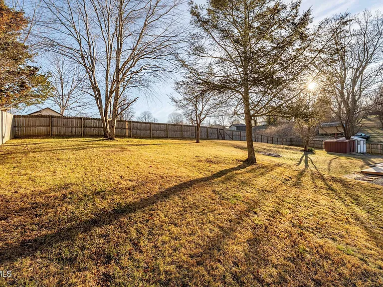 172 Hopper Rd — Photo 35