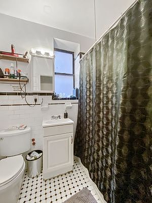 5th image of 580 W 172nd St #1CC