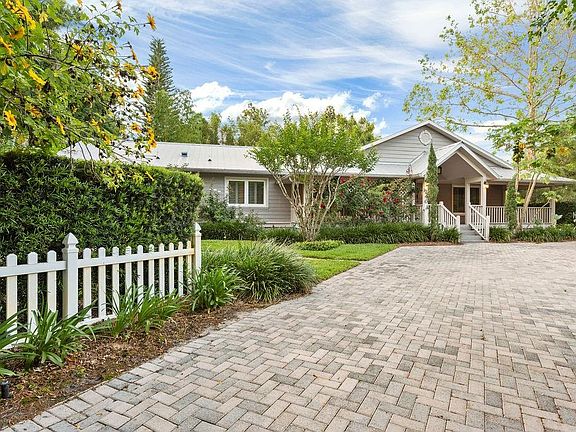 4th image of 240 Wood Lake Dr