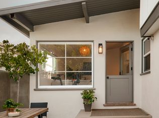 522 Rosecrans Ave, Manhattan Beach, CA 90266