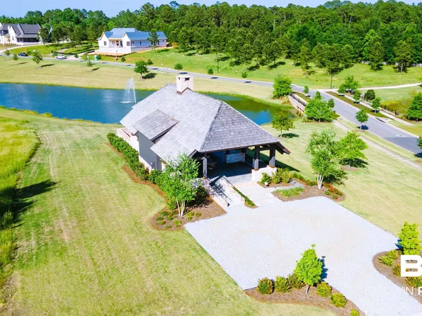 448 Leavie Ln, Fairhope, AL 36532