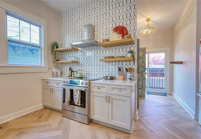 85 Waddell St NE — Photo 12