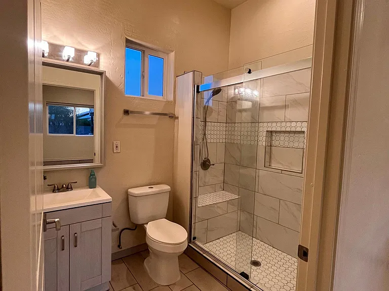 19402 W Corto Ln — Photo 9