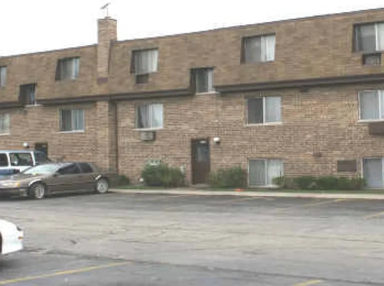 601 Pickwick Ct — Photo 6