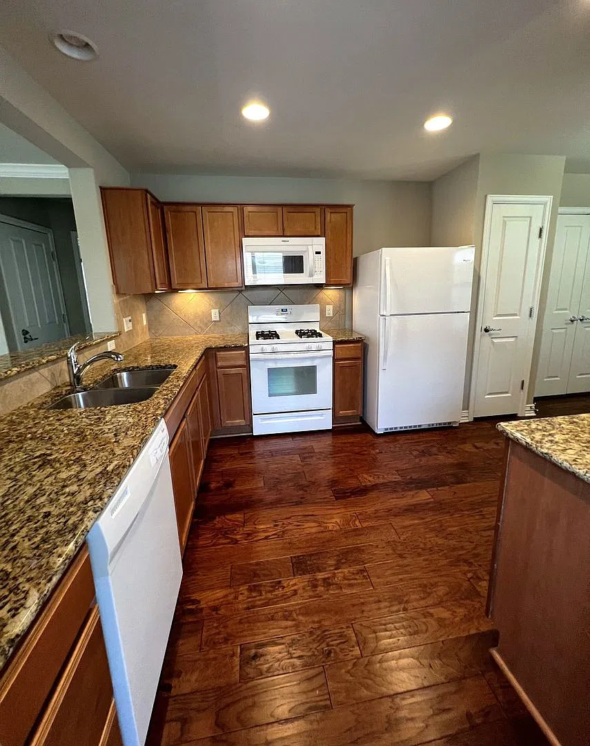 112 Eisenhower Ct-Unfurnished Sun City Rental Home Available January 10th! — Photo 4