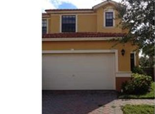 15194 Summit Place Cir, Naples, FL 34119