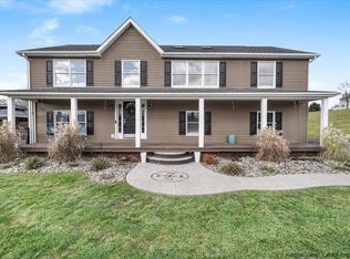 6 Mill Pond Rd, Marlboro, NY 12542