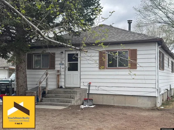514 S 2nd St E, Riverton, WY 82501
