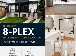 10507 157th St NW Unit 2, Edmonton, AB T5P 2T9