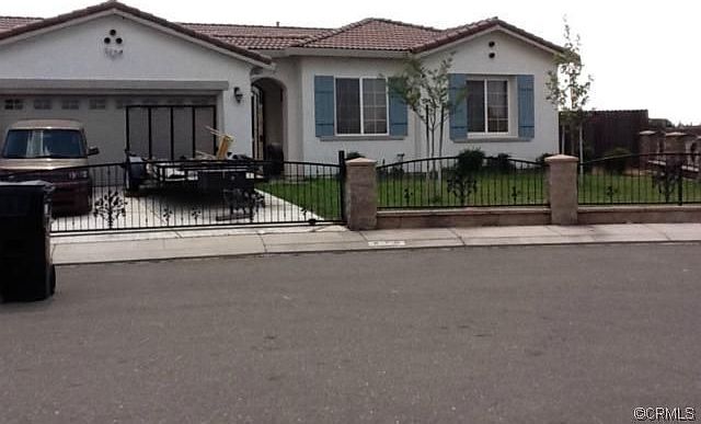 1st image of 870 Boulder Dr