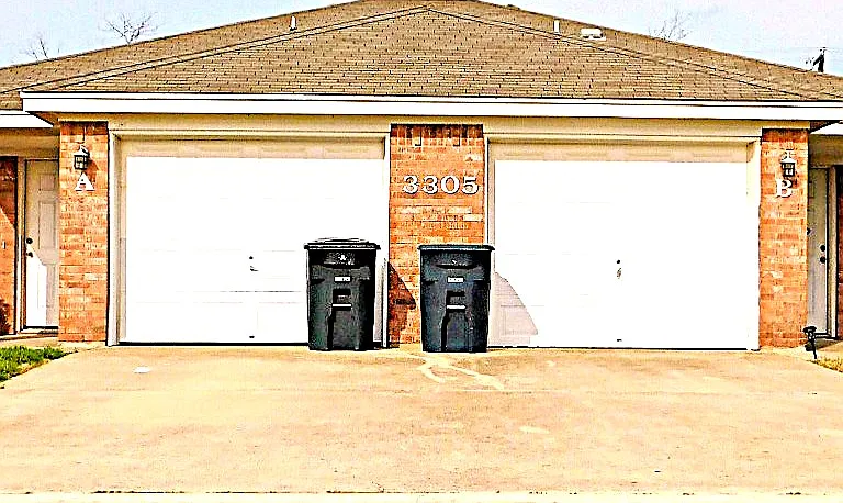 3305 Alicante Ct #A — Photo 2
