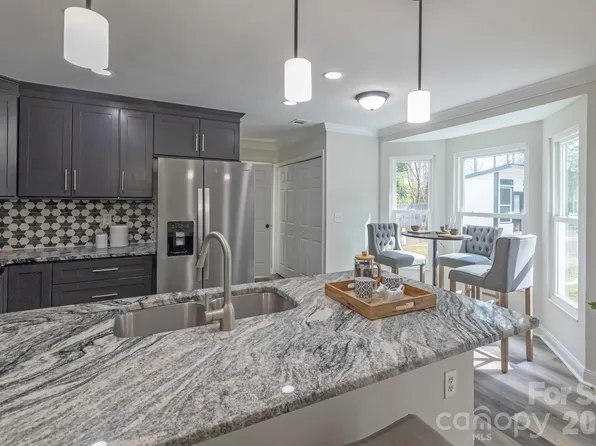 11508 Quiet Pine Ct, Charlotte, NC 28273