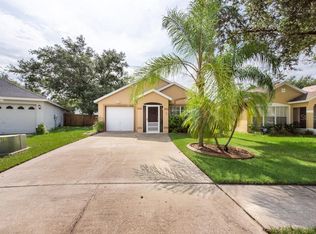 1852 Falling Star Ln, Lutz, FL 33549
