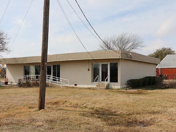 2nd image of 8210 Schrade Rd