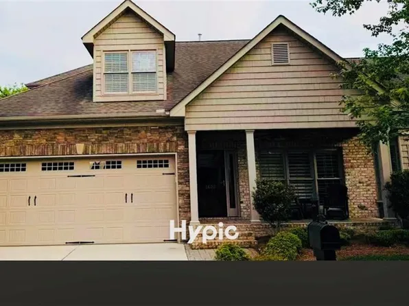2602 Southern Gates Dr, Greensboro, NC 27410